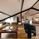 De Plesman Residences